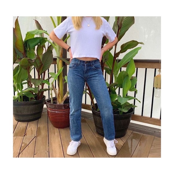 Levi Jeans - Picture 2 of 7